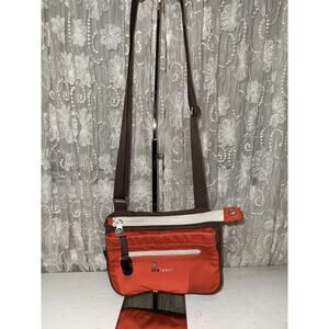 Sherpani Zoom Crossbody/Shoulder Bag in Orange/Brown